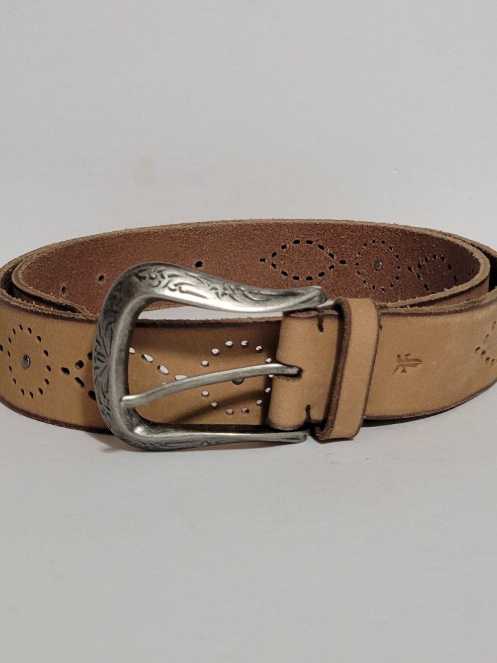 Frye Women’s Leather Belt Tan Cutout Western Floral Engraved Buckle Size L